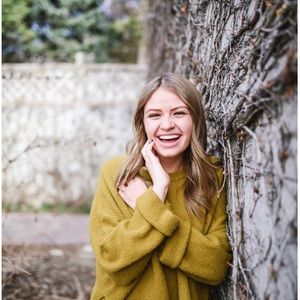 Meet your Posher, Alli